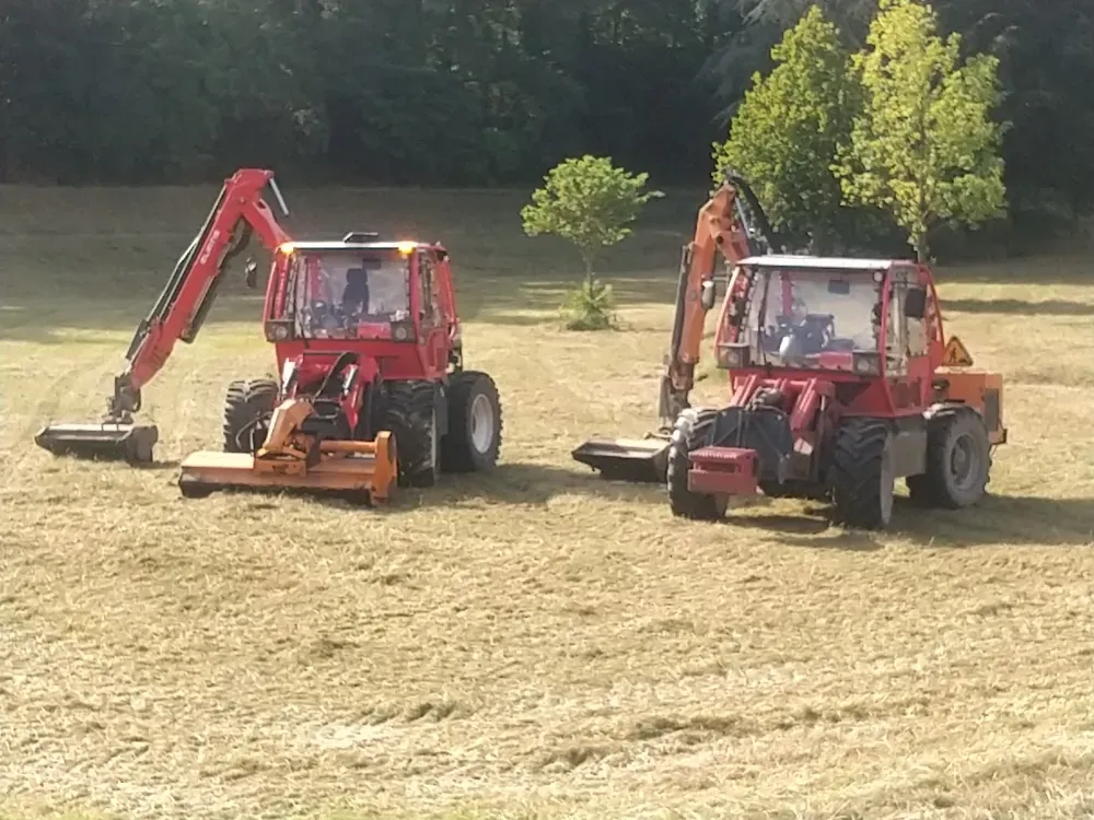 DEBROUSSAILLAGE
